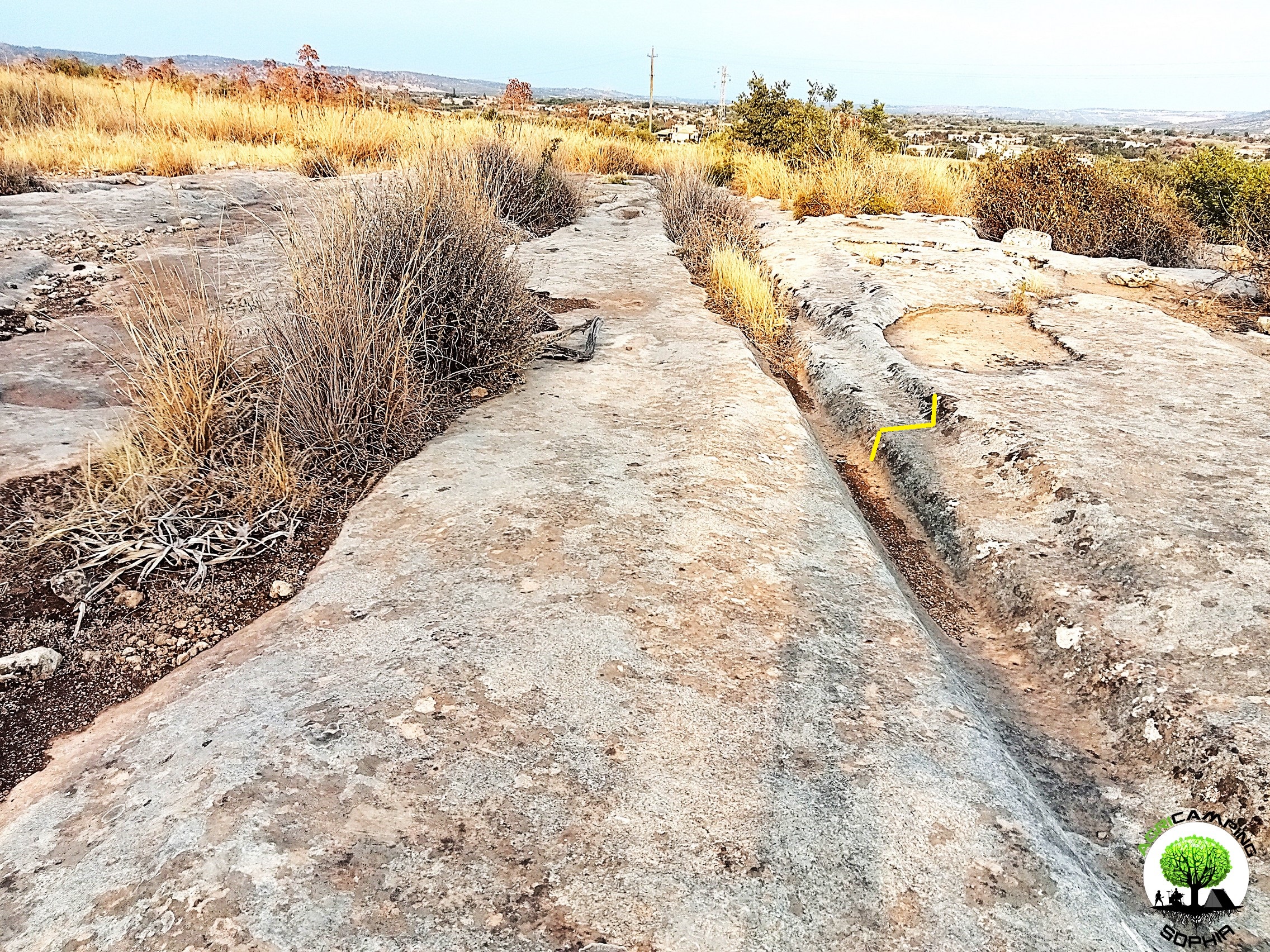 granatari-vecchi-rosolini-cart-ruts-bordo-solco.jpg