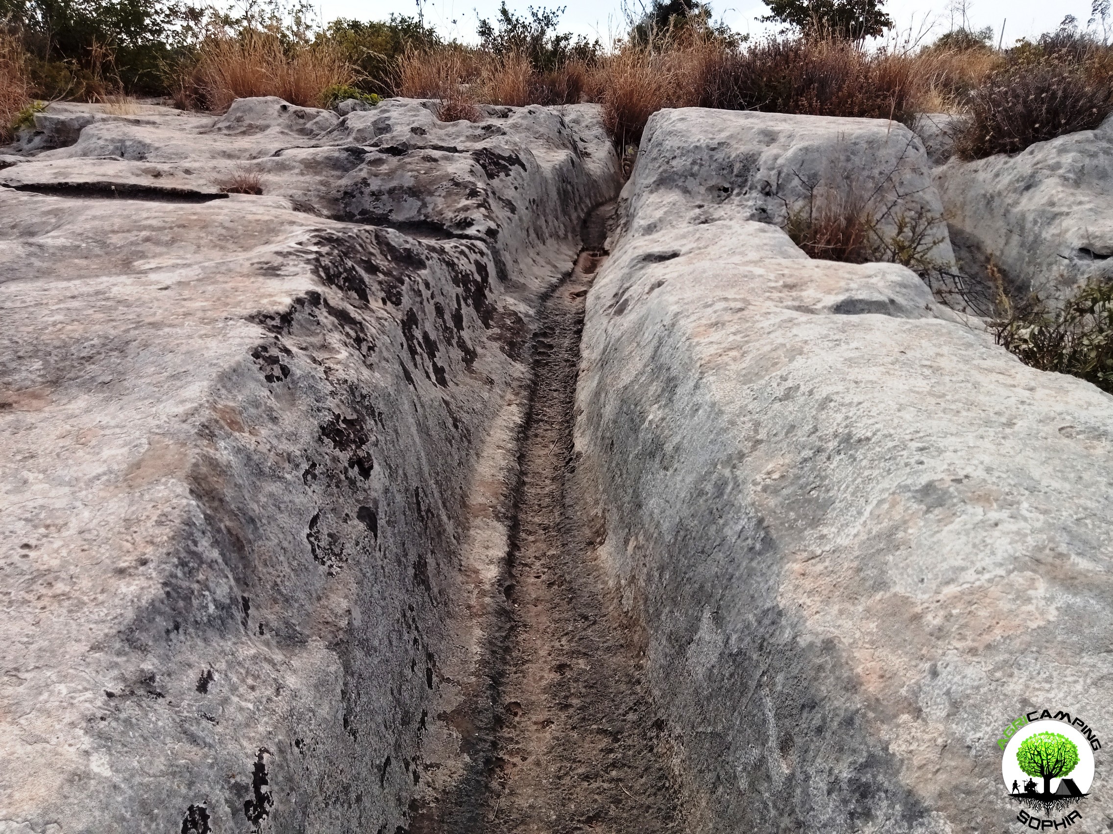 granatri-vecchi-rosolini-cart-ruts.jpg